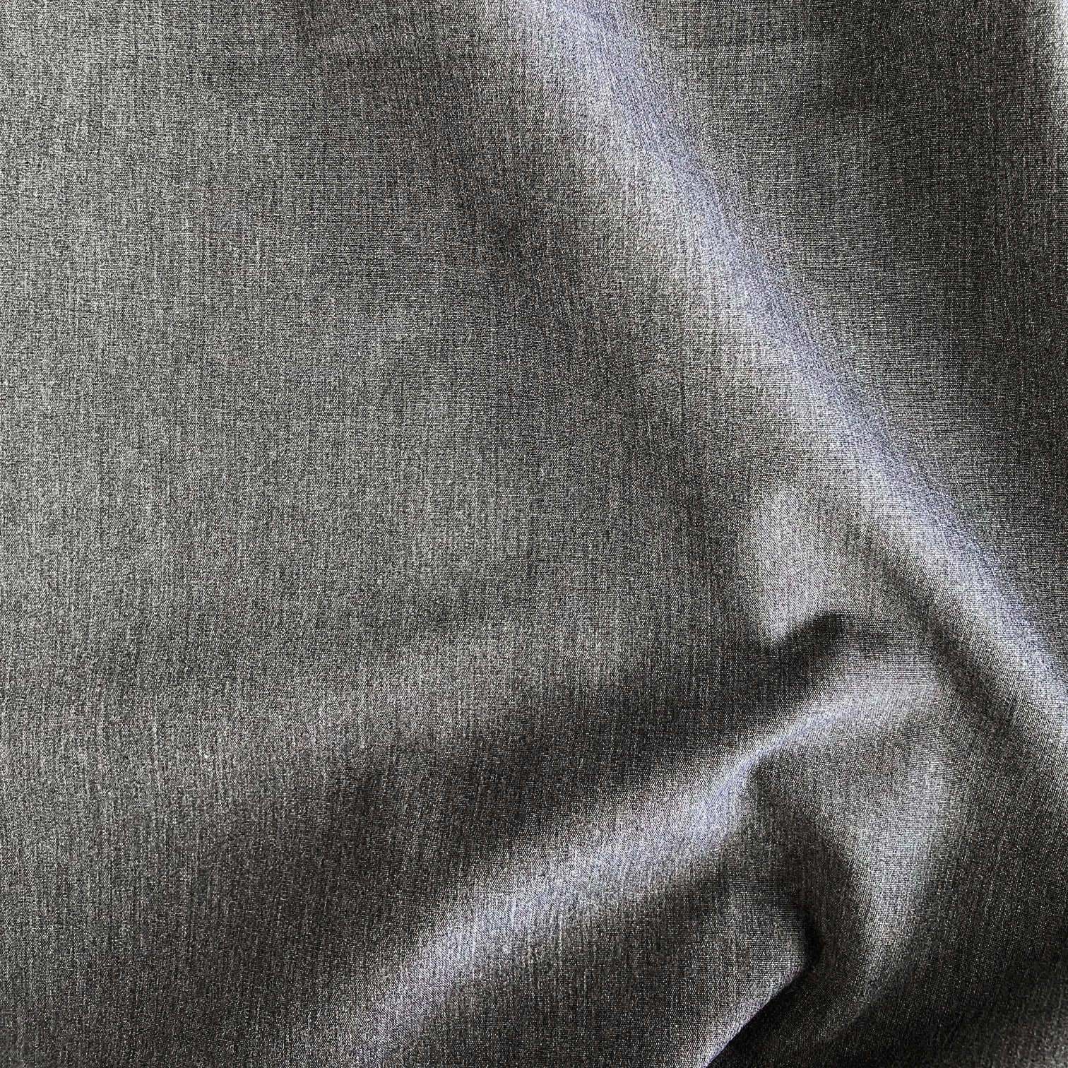 gray chambray lining swatch