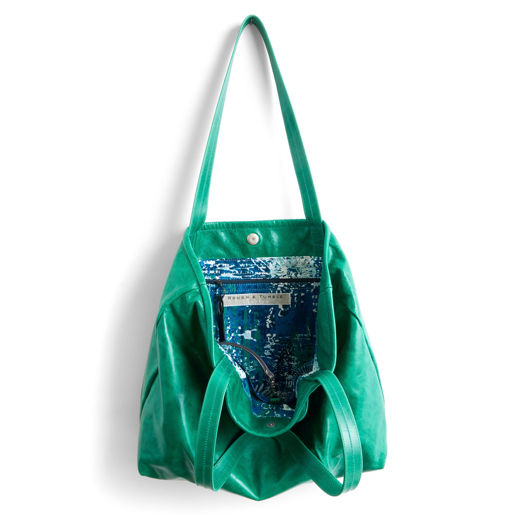 asher size large in emerald showcasing interior fezara lining and zippered pocket