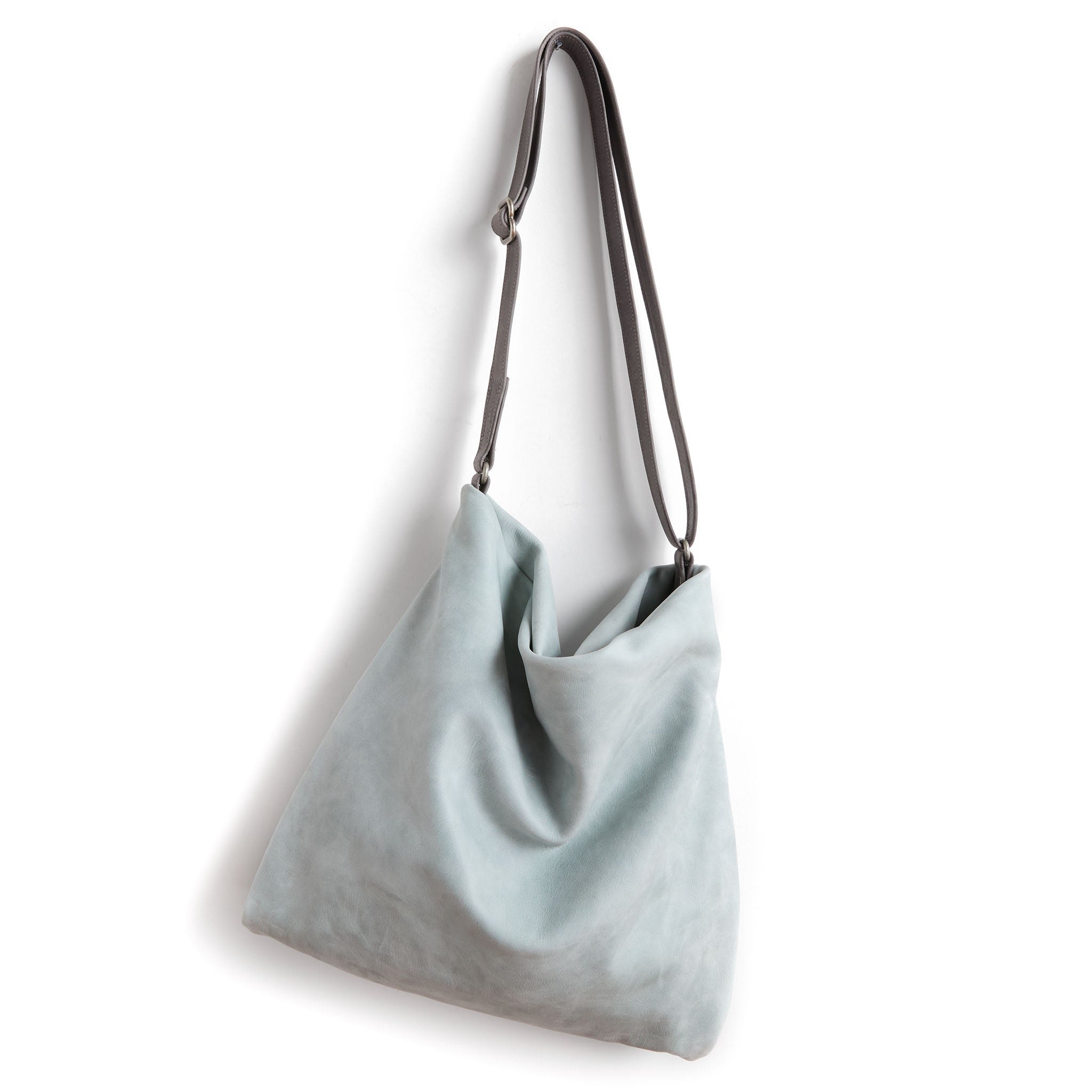 the olivia crossbody size medium in weathered sky and granite